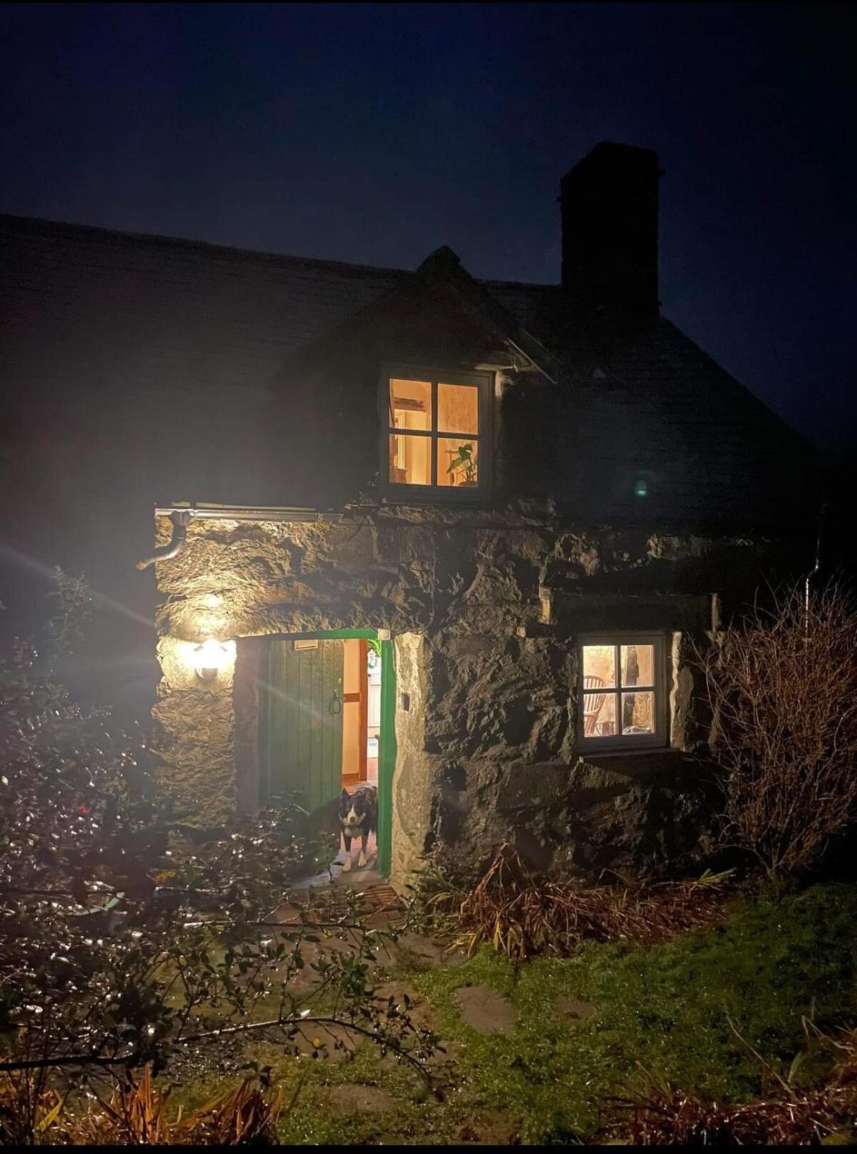 Tyn Y Simdde - Secluded Mountain Stay - Stunning Views Of Eryri Dolgellau Bagian luar foto