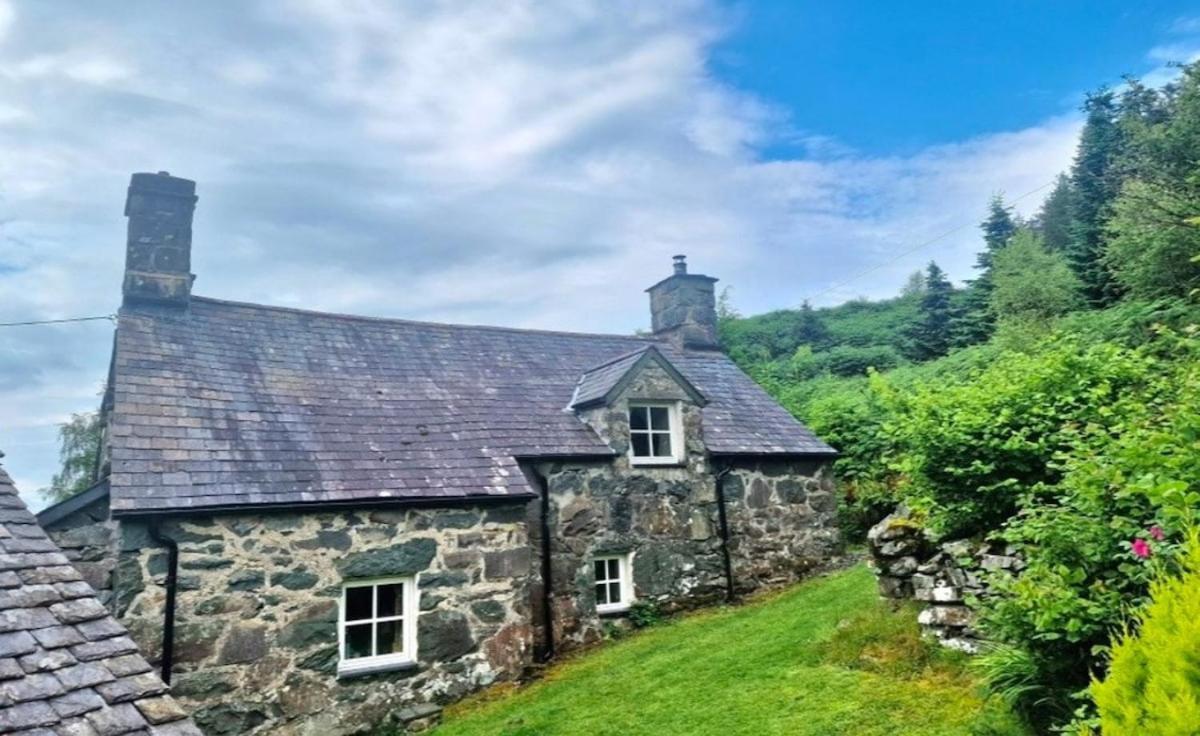 Tyn Y Simdde - Secluded Mountain Stay - Stunning Views Of Eryri Dolgellau Bagian luar foto